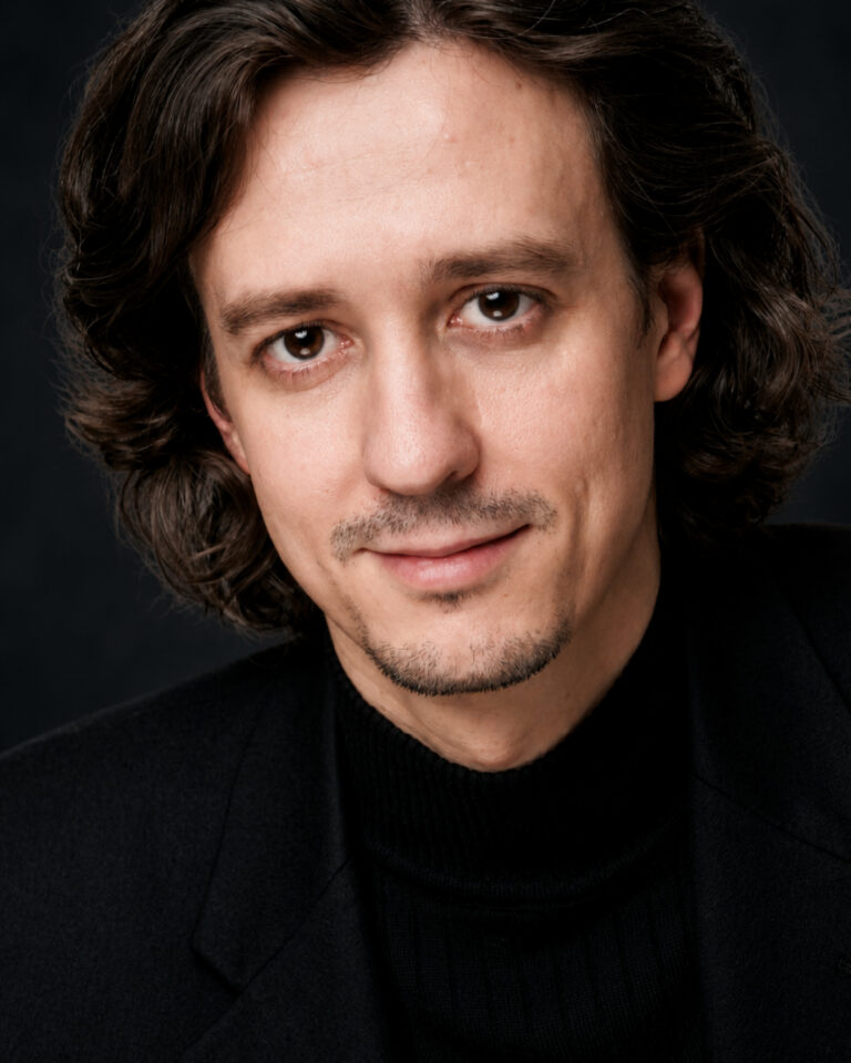 Jorge Parodi, music director, conductor