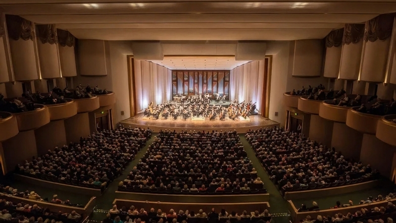 Artis—Naples, Hayes Hall