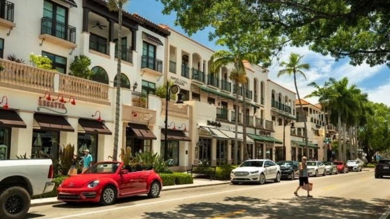 Fifth Avenue South restaurants