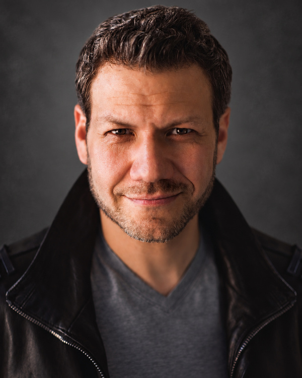 Isaac Hurtado, tenor